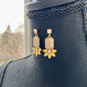 🌼Yellow & Light Beige Flower Petal Drop Earrings